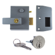 YALE No.1 & No.2 Auto Deadlocking Nightlatch
