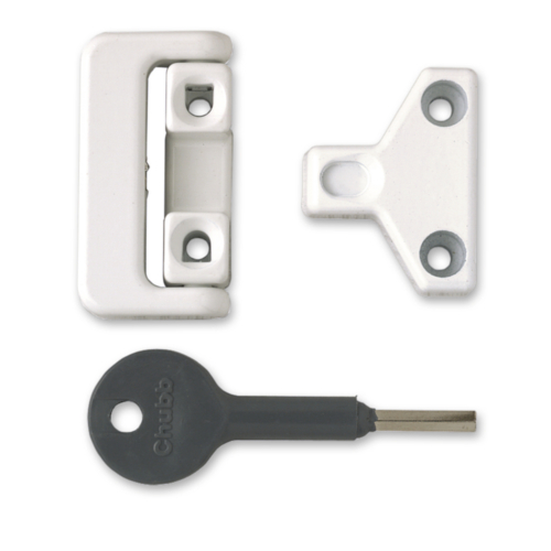 Yale 8K106 Casement Window Lock 2 locks, 1 key