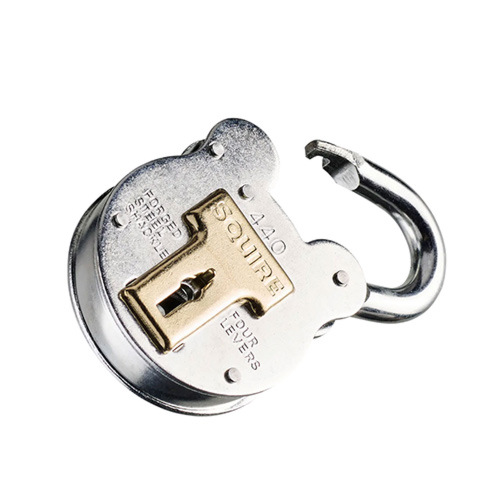 Squire 440 Old English Padlock - Open Shackle