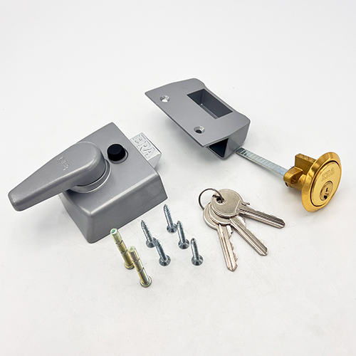 ERA 1430 Deadlocking Nightlatch