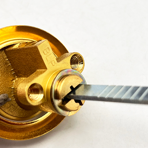 ERA 1430 Deadlocking Nightlatch