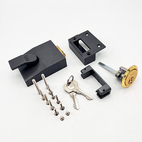 Yale 81 Rollerbolt Nightlatch