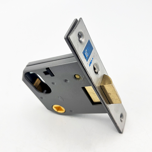 Union 2332 Oval Mortice Nightlatch Kit Complete With Oval Key & Key Cylinder