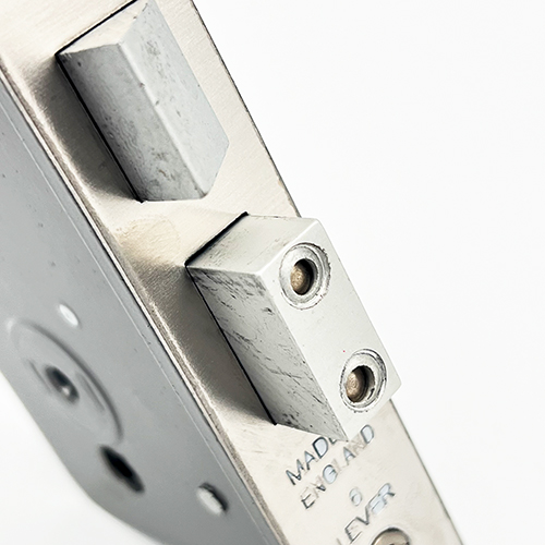 Wellington Fort 4G 6 Lever Mortice Lockset