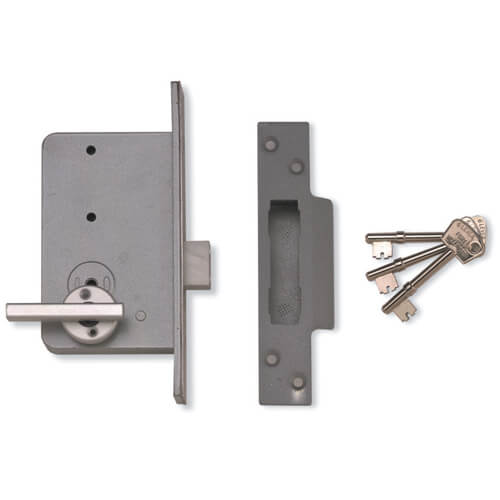 Wellington Fort 4K Escape 6 Lever Mortice Deadlock