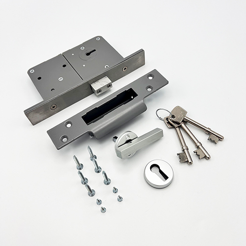 Wellington Fort 4K Escape 6 Lever Mortice Deadlock