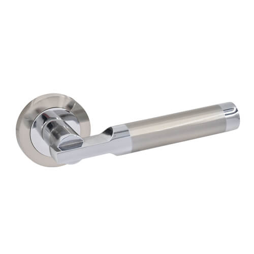 TSS Echo Lever Handles on Round Rose Door Furniture