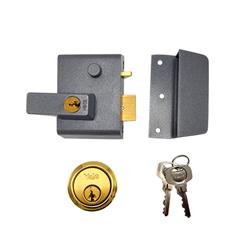 Yale No.2 Auto Deadlocking Nightlatch
