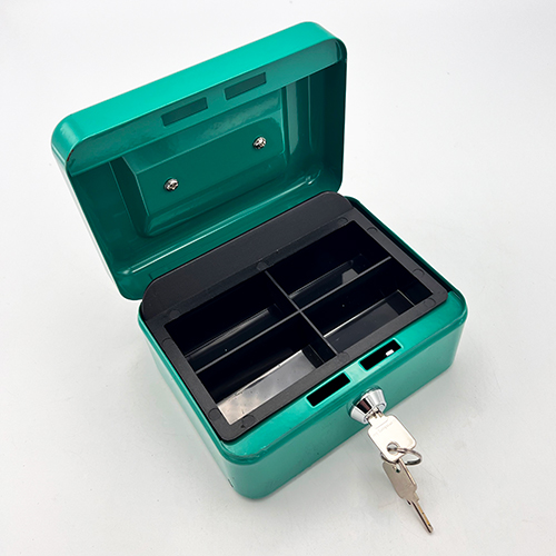 Sterling Key Locking Cash Box 6"