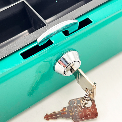 Sterling Key Locking Cash Box 6"