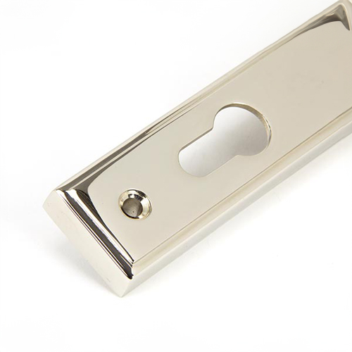 From the Anvil Brompton Lever/Lever Multipoint Door Handles - 92mm PZ Sprung 212mm Screw Centres (LEAD TIME: 2-3 DAYS)
