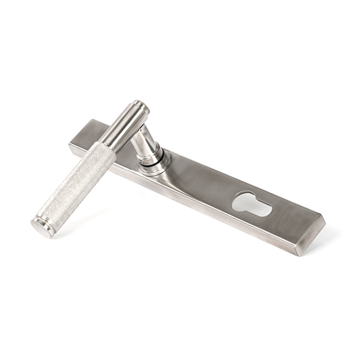 From the Anvil Brompton Lever/Lever Multipoint Door Handles - 92mm PZ Sprung 212mm Screw Centres (LEAD TIME: 2-3 DAYS)