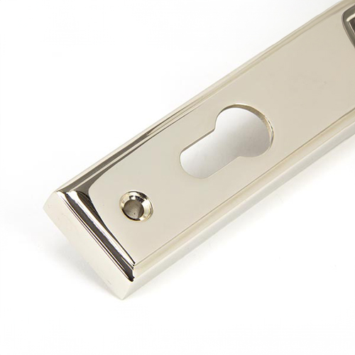 From the Anvil Regency Slim Lever/Lever Multipoint Door Handles - 92mm PZ Sprung 215mm Screw Centres (LEAD TIME: 2-3 DAYS)