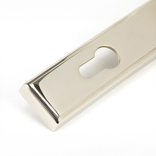 From the Anvil Regency Slim Lever/Lever Multipoint Door Handles - 92mm PZ Sprung 215mm Screw Centres (LEAD TIME: 2-3 DAYS)
