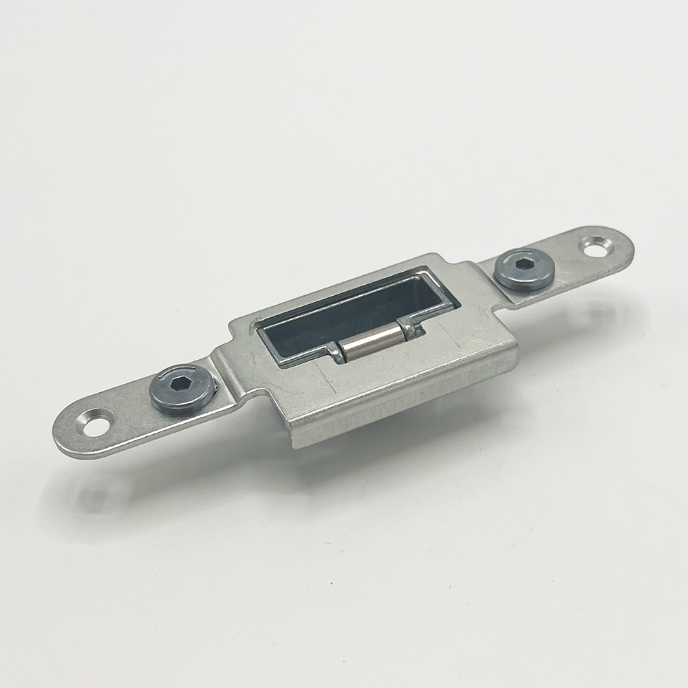 Ingenious Auto Deadlatch Keep