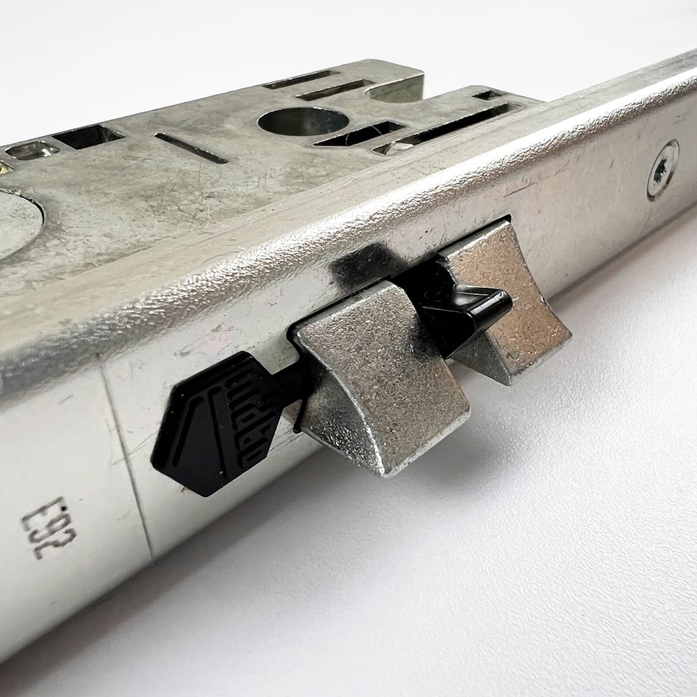 Maco CTS Latch Deadbolt 2 Hook Bolts Lift Lever Split Spindle Multipoint Door Lock