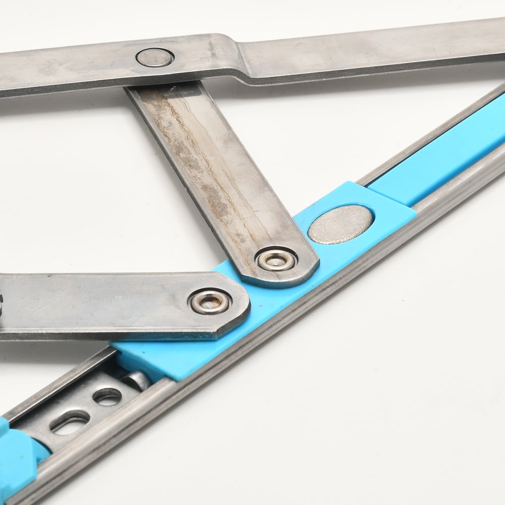 VERSA Ultimate Easy Clean Restricted Egress Friction Stay
