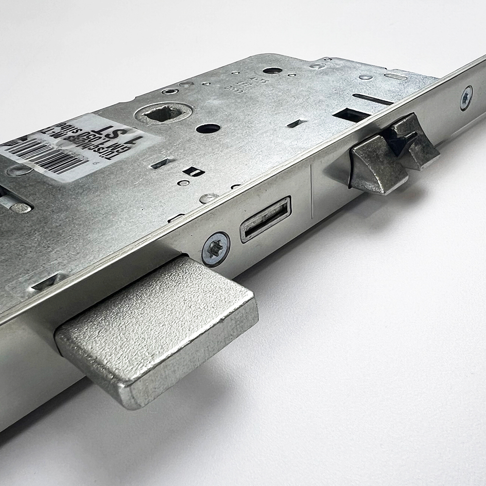 Maco M-TS Latch & Deadbolt 2 Hooks 2 Anti Lift Bolts Flat 24mm Faceplate Electric Multipoint Door Lock