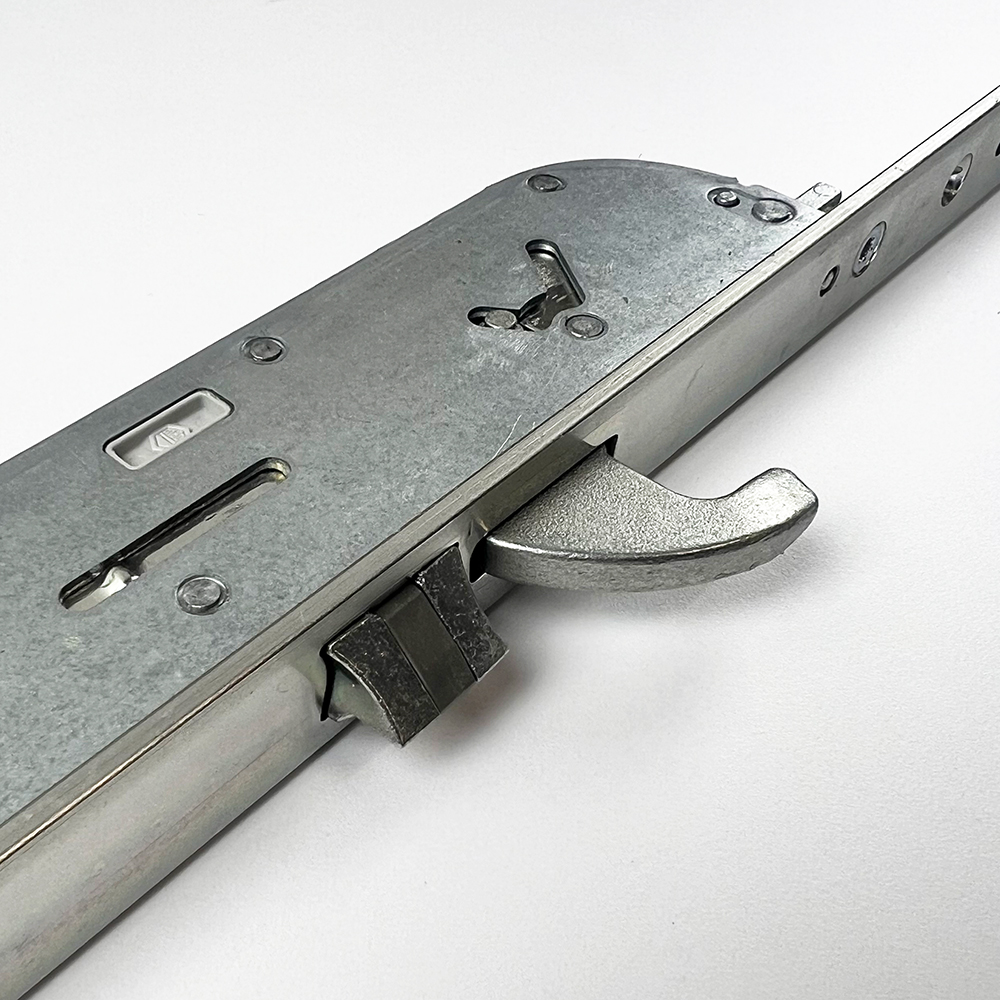 Maco M-TS Latch & Deadbolt  2 Hooks 2 Anti Lift Bolts Flat 20mm Faceplate Electric Multipoint Door Lock