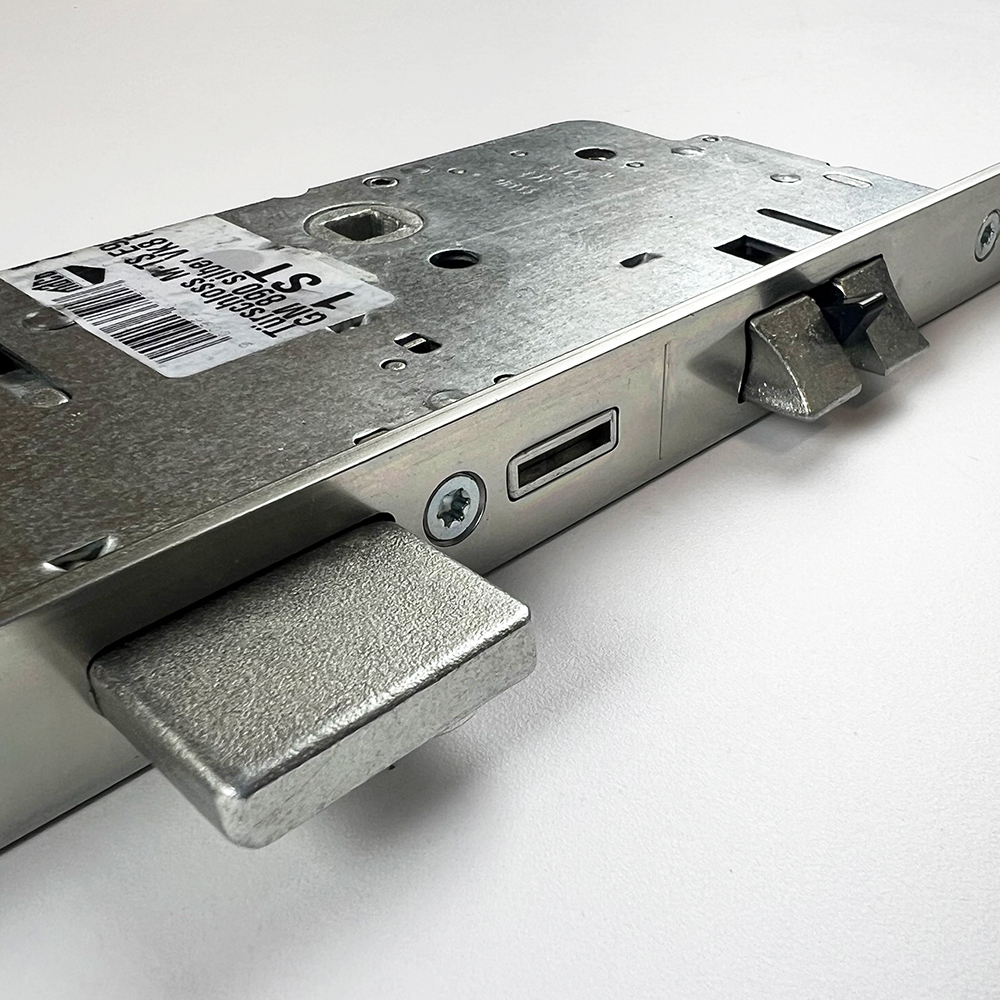 Maco M-TS Latch & Deadbolt  2 Hooks 2 Anti Lift Bolts Radius 20mm Faceplate Electric Multipoint Door Lock