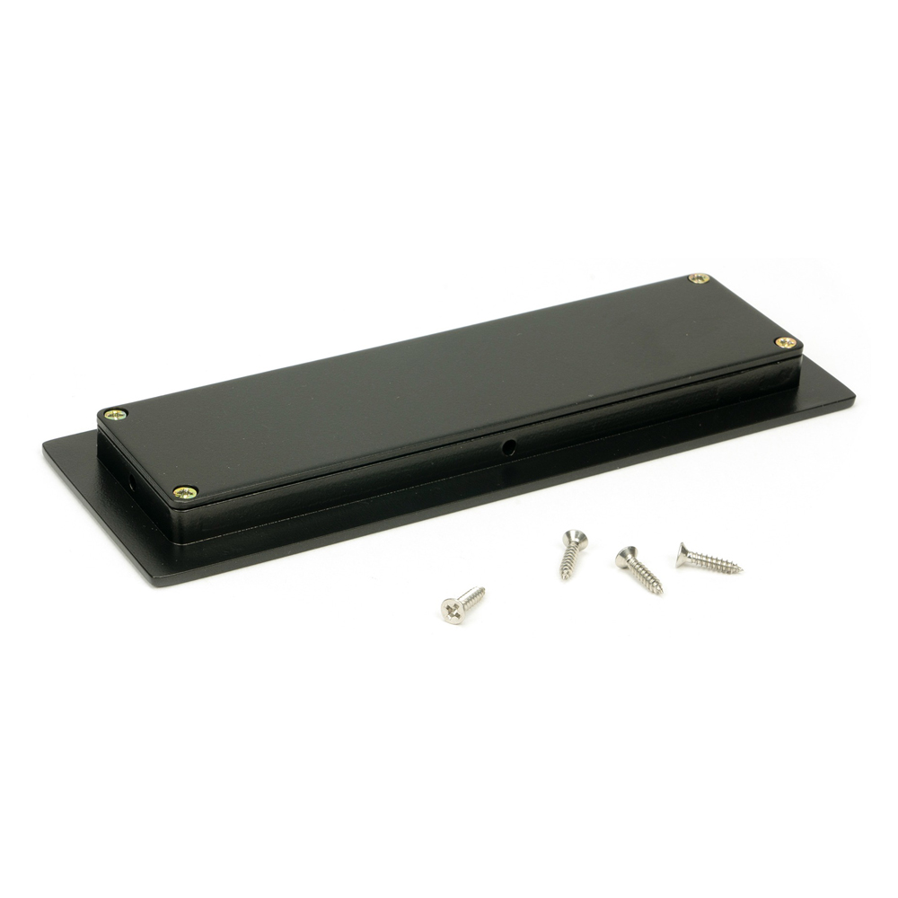 From The Anvil Plain Rectangular Pulls (LEAD TIME: 3-5 DAYS)