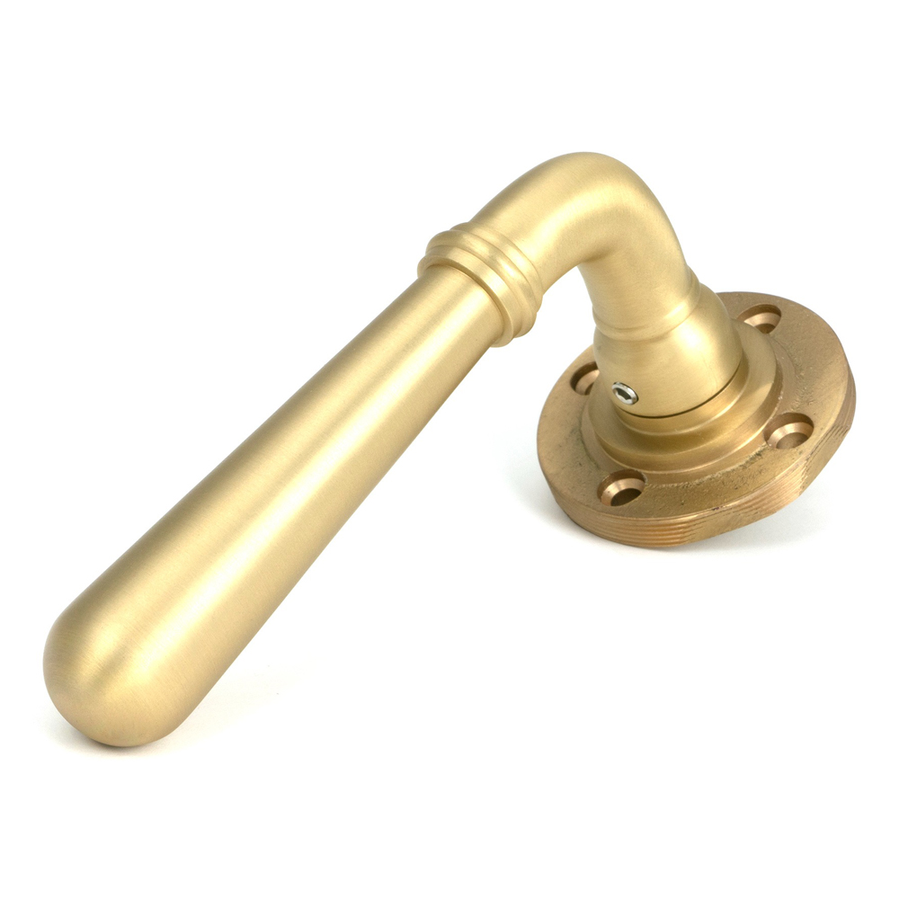 From The Anvil Newbury Lever On Rose Sets (Sprung) (LEAD TIME: 3-5 DAYS)