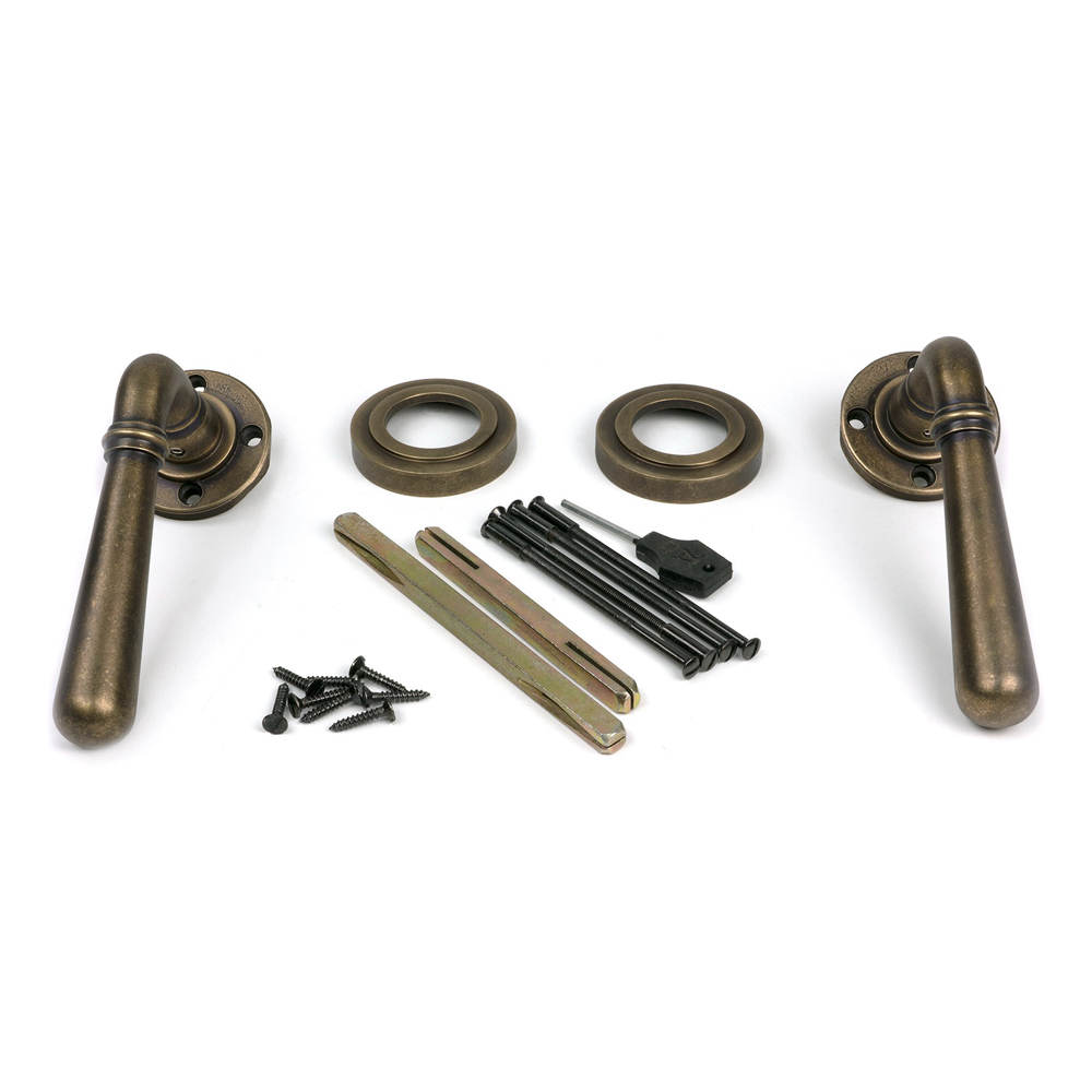 From The Anvil Newbury Lever On Rose Sets (Sprung) (LEAD TIME: 3-5 DAYS)